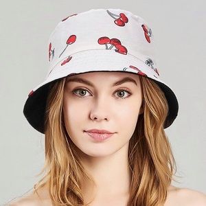 Reversible CHERRY 🍒 Fashion Bucket Hat NWOT